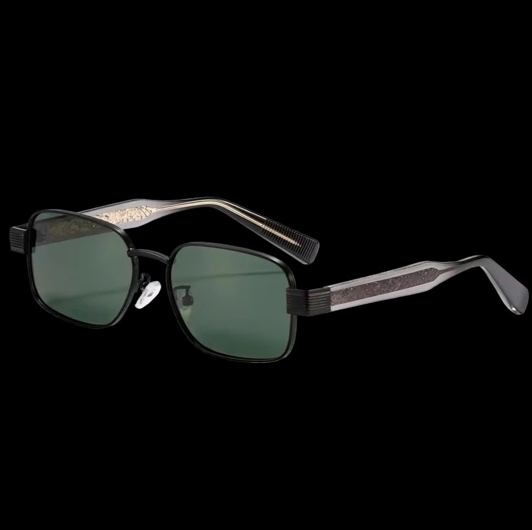 Hainan Noir - Solar Vision